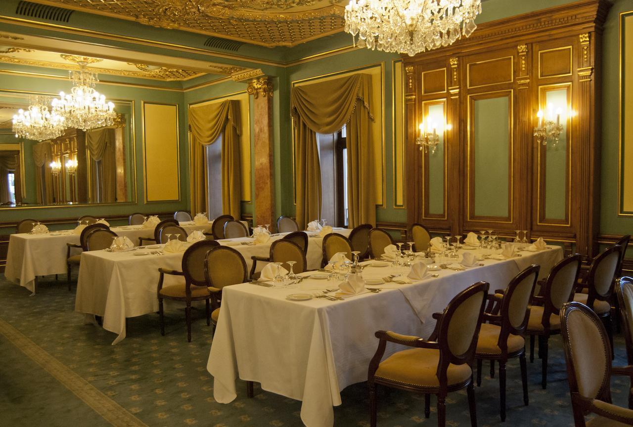 Hotel Casa Capsa Boekarest Buitenkant foto